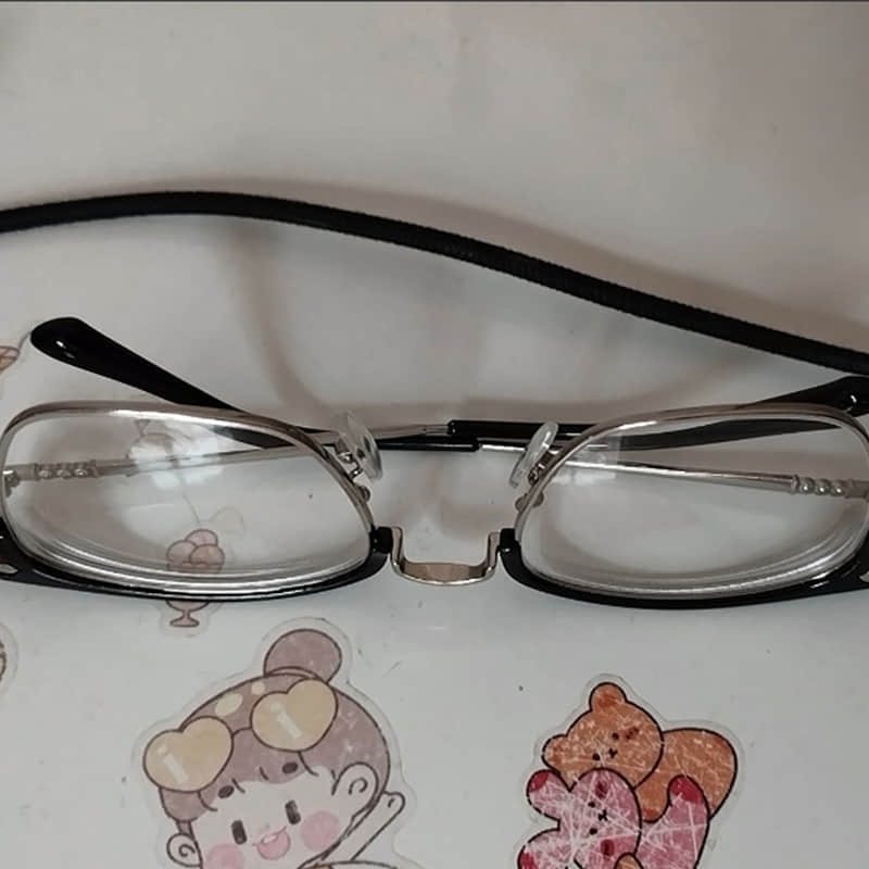 Customer photo of the reading glasses on a desk